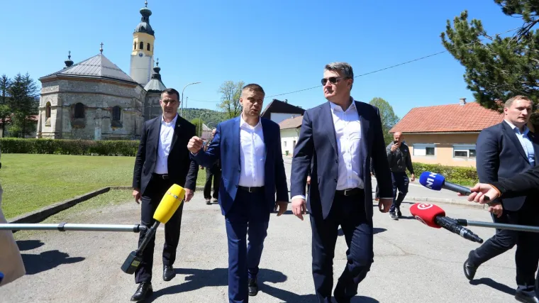 Milanović: 'Zalagao sam se za pravo srpske manjine na ćirilicu. Figu su mi držali i SDSS i Pupovac i Plenković'