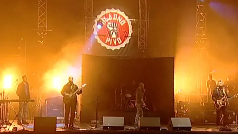 Nema popu&scaron;tanja mjera prije lipnja! RTL otkriva: od Gibonnija i Gopca preko Gra&scaron;e i Indire do Hladnog piva - hrvatske zvijezde javno će se cijepiti