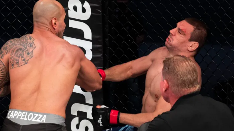 Pogledajte kako ga je Brazilac divljački izbombardirao udarcima u glavu