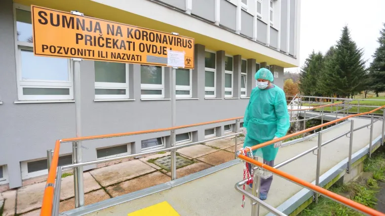 U Karlovcu od Covida-19 umro 46-godi&scaron;njak, u županiji u protekla 24 sata 37 novozaraženih osoba