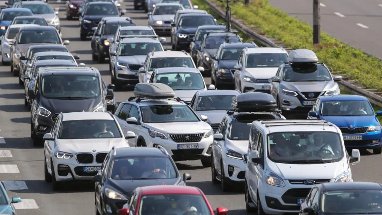 Ako ovdje vozite prljavi automobil dobit ćete kaznu, a ni&scaron;ta bolje nećete proći ako je va&scaron; suvozač pijan
