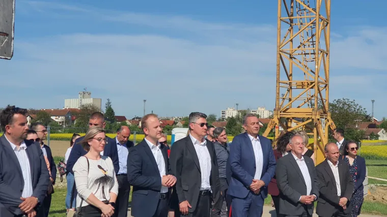 VIDEO Milanović: 'Nije cijepljeno dovoljno ljudi, virus treba sabiti u njegovu ko&scaron;nicu! Zlata Đurđević? Bezobrazna laž je da je bila za lex Perković!'