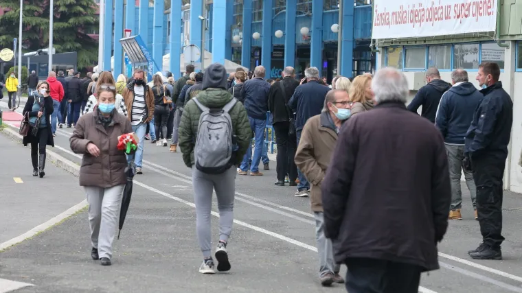 Koliko bi vam trebali ponuditi novca kako biste se pristali cijepiti, ako jo&scaron; dvojite? Stručnjaci imaju odgovor