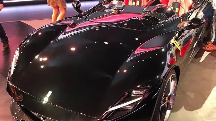 Ronaldo kao iz &scaron;ale, sa smije&scaron;kom inkasirao 12 milijuna kuna - no, &scaron;to će Zlatan kazati na to?