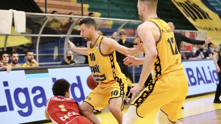 Sparsi slavili u napetoj utakmici na Gripama