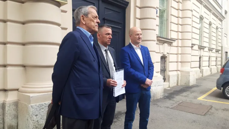 Domovinski pokret podnio je prijavu DORH-u protiv Možemo: 'Financiraju se nelegalno. Njihove akcije su kao lubenica'