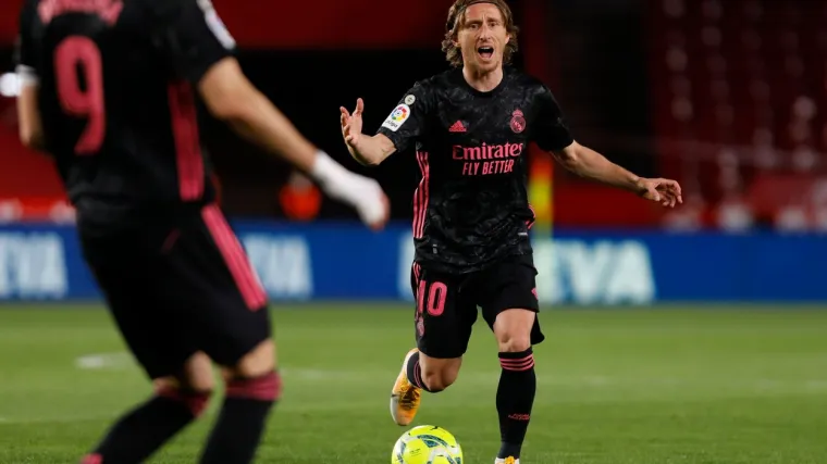 'Kraljevi' preskočili Barcelonu i pu&scaron;u Atleticu za vrat