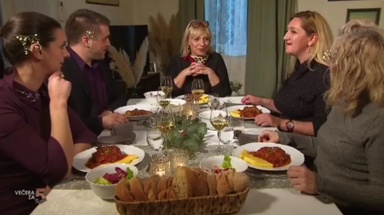 ' Luda žena! Ludilo, pa &scaron;to napravi&scaron;, a ni probala nisi'