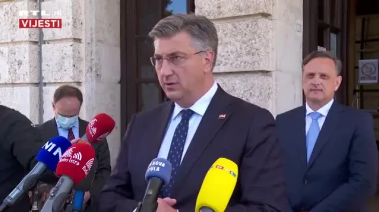 Plenković objavio na Twitteru: 'Danas je u Hrvatskoj prema&scaron;en broj od milijun cijepljenih!'