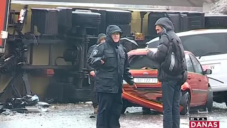 Prometna s 4 mrtvih iz 2013. kod tunela Krpani: Vrhovni sud izmijenio kazne trojici iz HAC-a iz uvjetnih u zatvorske