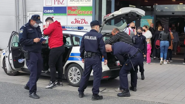 Policija privela mu&scaron;karca jer je prijetio bombom ispred dućana na zagrebačkom Črnomercu