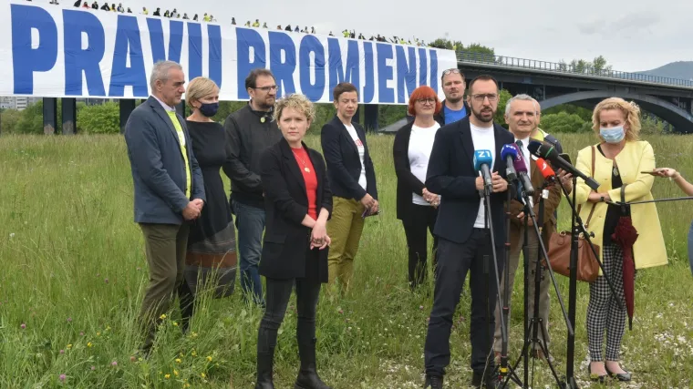 Toma&scaron;ević poziva građane na birali&scaron;ta, ističe da ne postoji drugi krug za sve