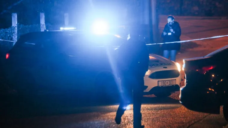 Hitno je prebačen u bolnicu u Sisak, bori se za život