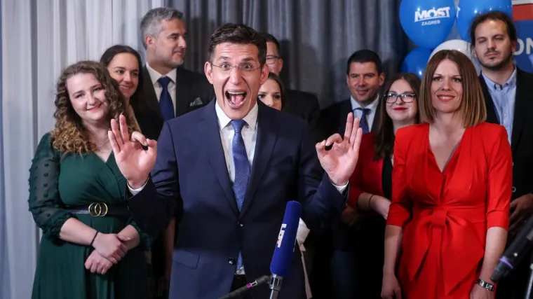 FOTO Pogledajte kako je izgledala izborna noć: Euforija i očaj pobjednika i gubitnika!