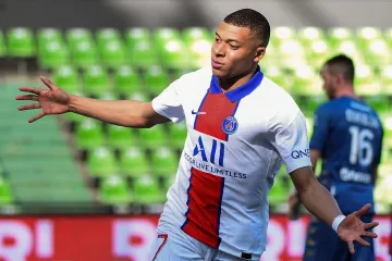 Mbappe potpisuje novi ugovor s PSG-om, ali prvo mu moraju ispuniti dva uvjeta