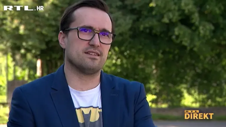 Eko-lenjinisti, lezbijski sindikalisti i iPhone ljevica. Svi se sprdaju s optužbama prista&scaron;a &Scaron;kore. 'Meni to zvuči kao kategorija na Pornhubu'