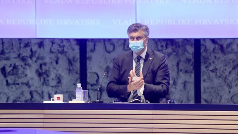 Plenković: 'Dobili smo potvrdu da će se u Savskom Marofu proizvoditi materijal za cjepivo Pfizera'