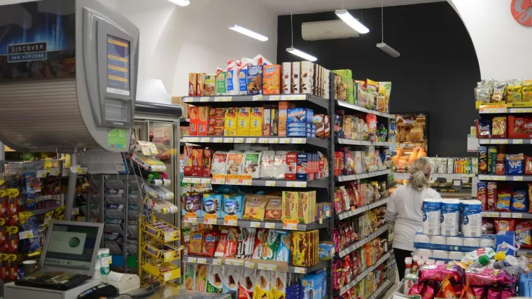 Neće biti izuzetaka? Nedjeljom neće raditi ni marketi, ni male trgovine