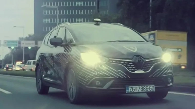 Od punionica do oklada na Facebooku, sve o zagrebačkim robotaksijima. Taksist za Direkt: 'Ja se već pripremam uzgajati koko&scaron;i'