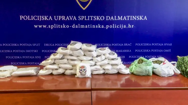 VIDEO: Najveća zapljena ove vrste droge u Hrvatskoj! Kod splitskog dilera prona&scaron;li čak 35 kilograma amfetamina