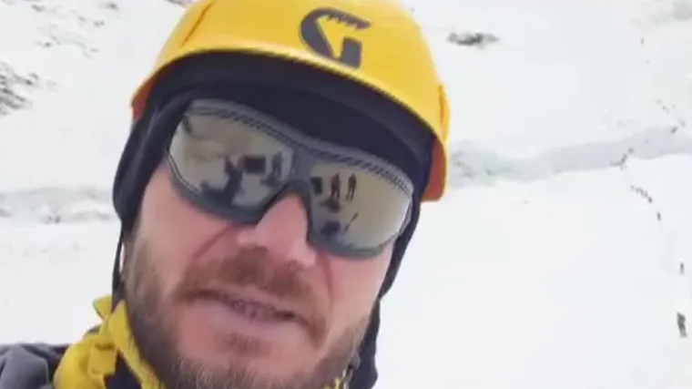Alpinist Mario Celinić postao je &scaron;esti Hrvat u povijesti koji se popeo na Mount Everest. Za RTL Danas javio se s vrha svijeta