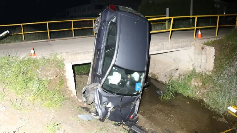 Mladić sletio s mosta u Vrati&scaron;incu i zavr&scaron;io u bolnici
