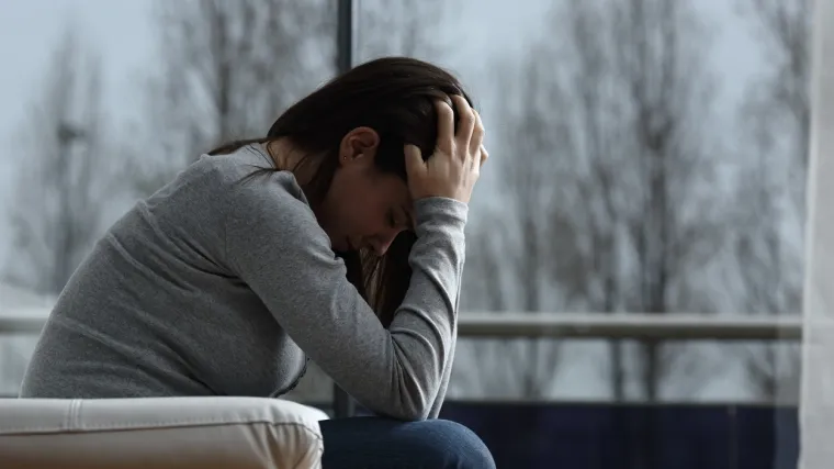 Neutje&scaron;na majka se požalila; 'Prijateljica je objavila trudnoću na sprovodu moje kćeri'