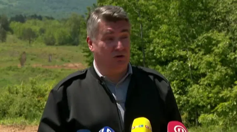 Milanović o obaveznom vojnom roku: 'Odgojne metode? Nad odraslim ženama i mu&scaron;karcima!?'