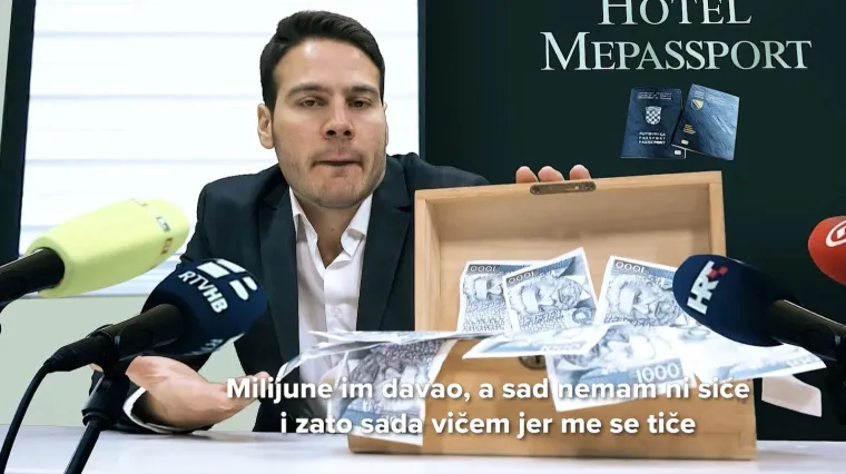 Satiričar odrepao kao Mamić - ove stihove ćemo dugo pamtiti
