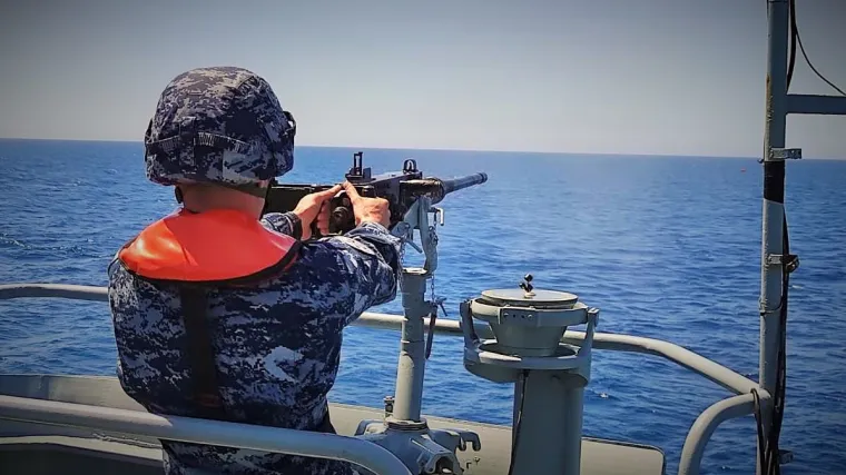 Raketne topovnjače, 251 pripadnik HRM-a, juri&scaron;ni desantni brodovi... Pogledajte galeriju slika s vježbi HRM-a Barakuda i Prstac