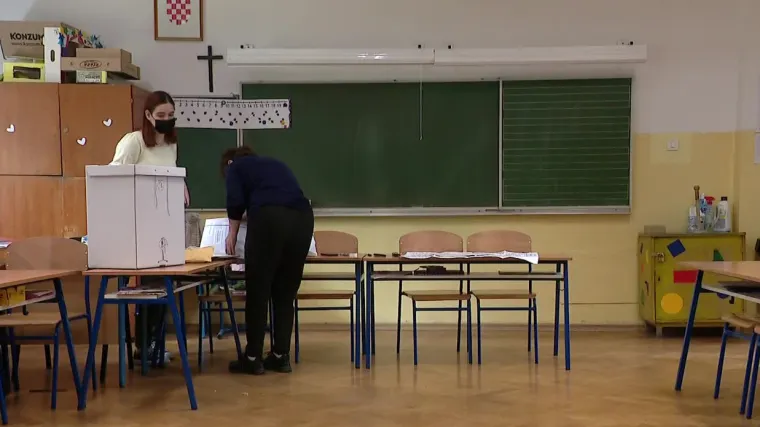 Uoči drugog kruga odmaramo se od poruka kandidata, no čini se da izbornu &scaron;utnju ne po&scaron;tuju svi. Provjerili smo kako teku pripreme