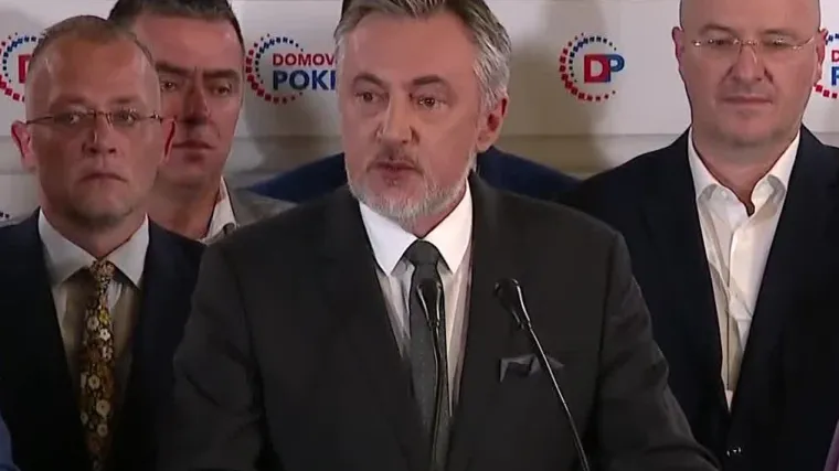 &Scaron;koro zahvalio svima koji su glas dali njemu, te čestitao Tomislavu Toma&scaron;eviću: 'Znam da mu neće biti lako'