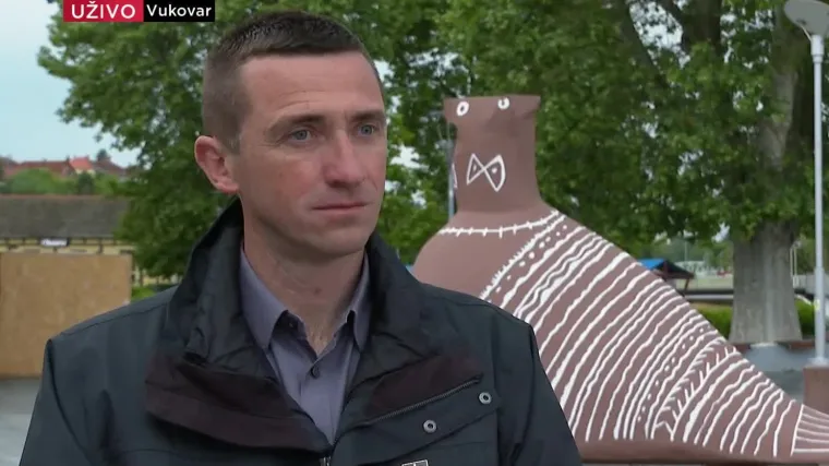 Penavin prvi mandat otkako je iza&scaron;ao iz HDZ-a: Objasnio jo&scaron; jedan razlog podjele Vukovara