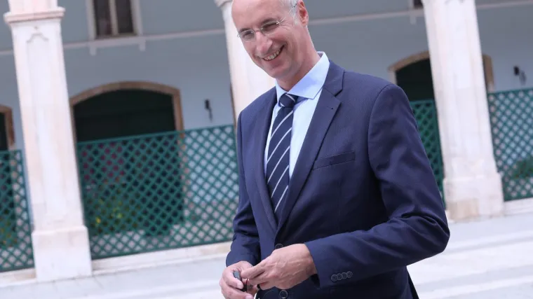 Novi gradonačelnik Splita poručio: 'Dobro jutro u najoptimističnijem gradu na svijetu'