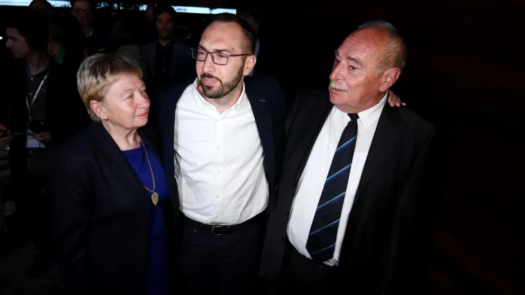 Toma&scaron;ević slavio pobjedu s ocem koji je bio na listi DP-a