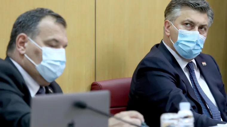 VIDEO Plenković u Saboru brani Bero&scaron;a, Bauku poručio: 'Samo ti slavi antisemita, uprti ga na pleća, kao i Puljak'