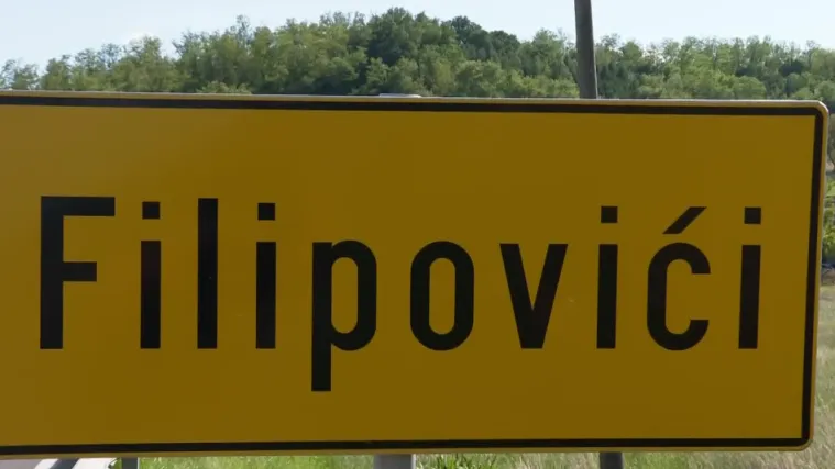 Važno je zvati se Filipović! Direkt u selu Filipovići: 'Davora nema. Koga imate? Ima Željko, Nikola, Mario&hellip;'