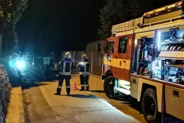 Žena zapalila kuću dok je četveročlana obitelj u njoj spavala!