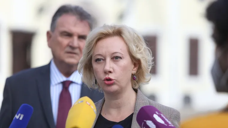 Čačićeva zastupnica zaprijetila: 'Ne prihvaćamo suradnju s onima pod optužnicama. Na potezu je HDZ'