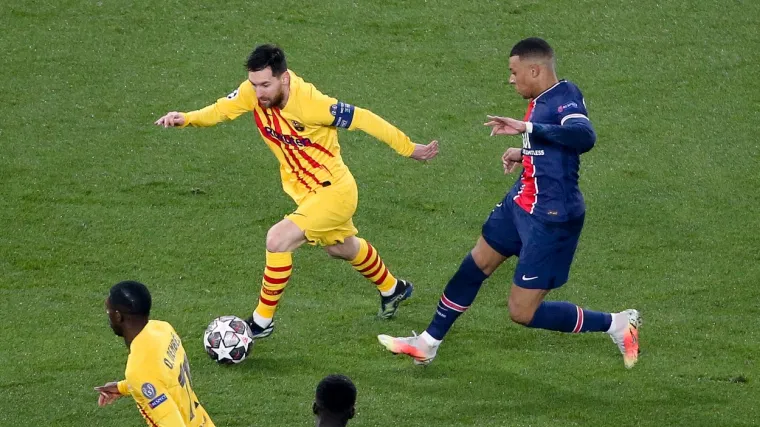 'Nitko se ne smije uspoređivati s Messijem i Ronaldom...'