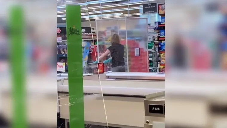 Kupce prizor ostavio potpuno zatečene: Zaštitu od korone digla je neviđenu razinu