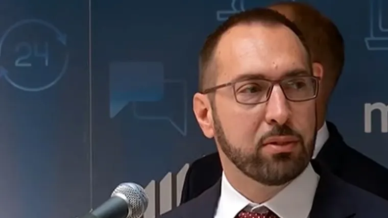 Toma&scaron;ević dao izjavu za medije: "Situacija nije bajna, ali za to postoji rje&scaron;enje"