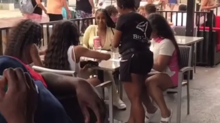 Poku&scaron;ale su zbrisati iz restorana bez plaćenih računa, uživat ćete kako ih je karma odmah kaznila