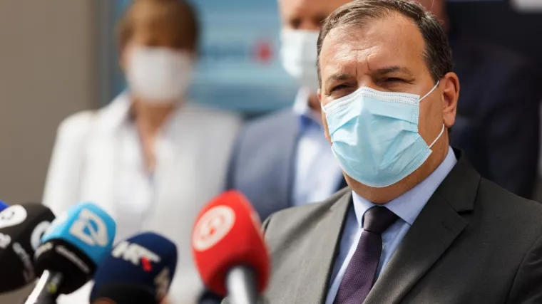 Kreću COVID autobusi za cijepljenje; Stožer objavio: Imamo 178 novih slučajeva i petero preminulih