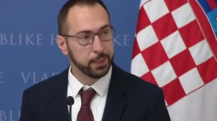 Toma&scaron;ević nakon sastanka s Plenkovićem: 'Nitko ne može biti zadovoljan dinamikom obnove'