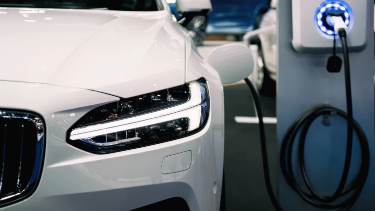 U samo &scaron;est sati podijeljeno je 90 milijuna kuna poticaja namijenio građanima za kupovinu električnih vozila