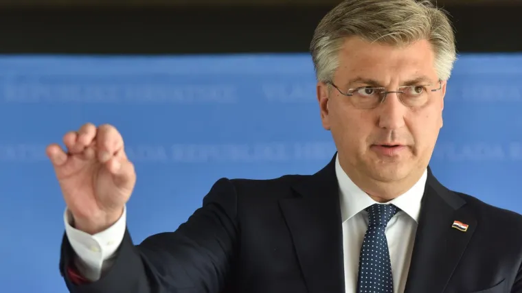 HDZ o&scaron;tro po predsjedniku Republike: 'Milanović se pona&scaron;a kao iskompleksirani luzer'