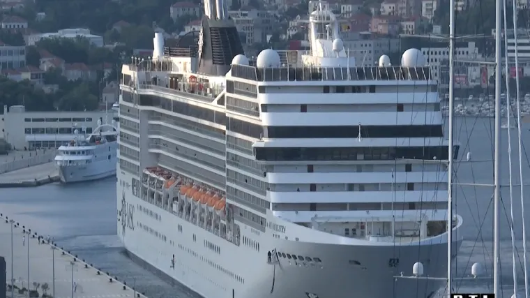 Sezona može početi! Nakon 15 mjeseci u dubrovačku luku uplovili su gosti s kruzera