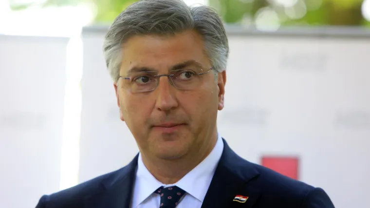 Plenković za CNN: 'Postigli smo ravnotežu zdravstvene i financijske sigurnosti'
