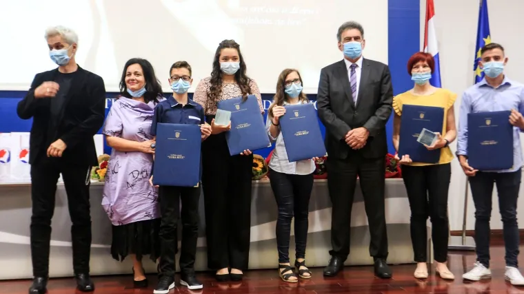 Uručene nagrade 'Luka Ritz' za promicanje tolerancije i &scaron;kole bez nasilja